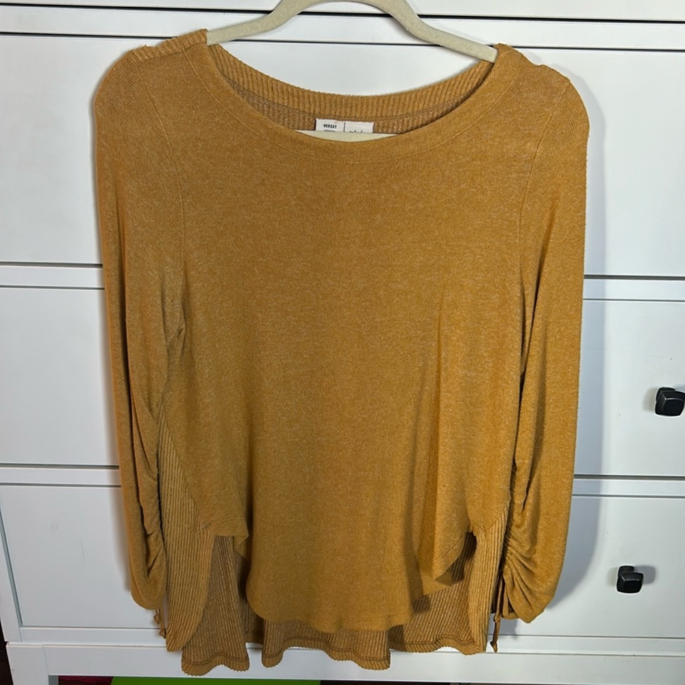 EUC Saturday Sunday by Anthropologie mustard yellow sweater size XS